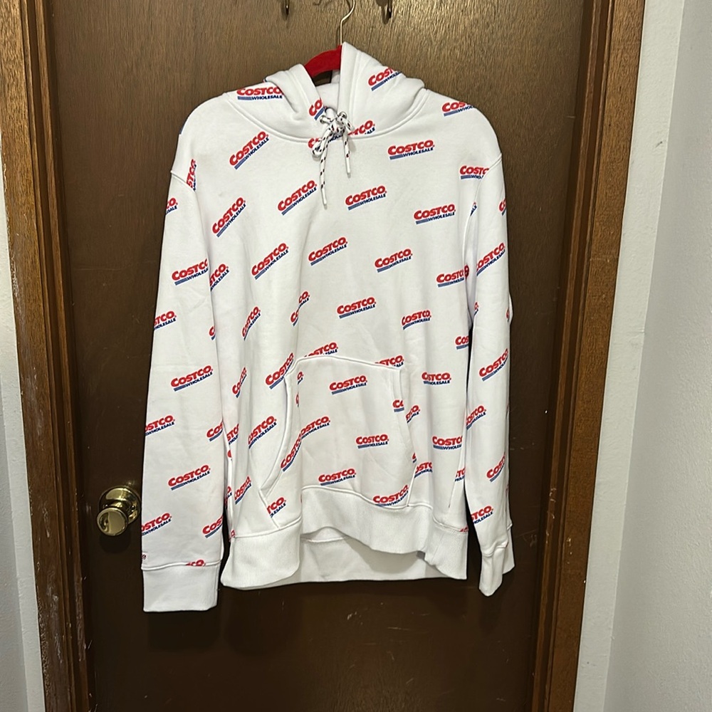 COSTCO HOODIE NWOT Ladies Large/Mens Medium